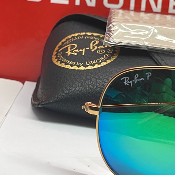 Brand New & Auth Ray ban Aviator Polarized Gold with Forest Green Mirror 58 - Picture 6 of 8